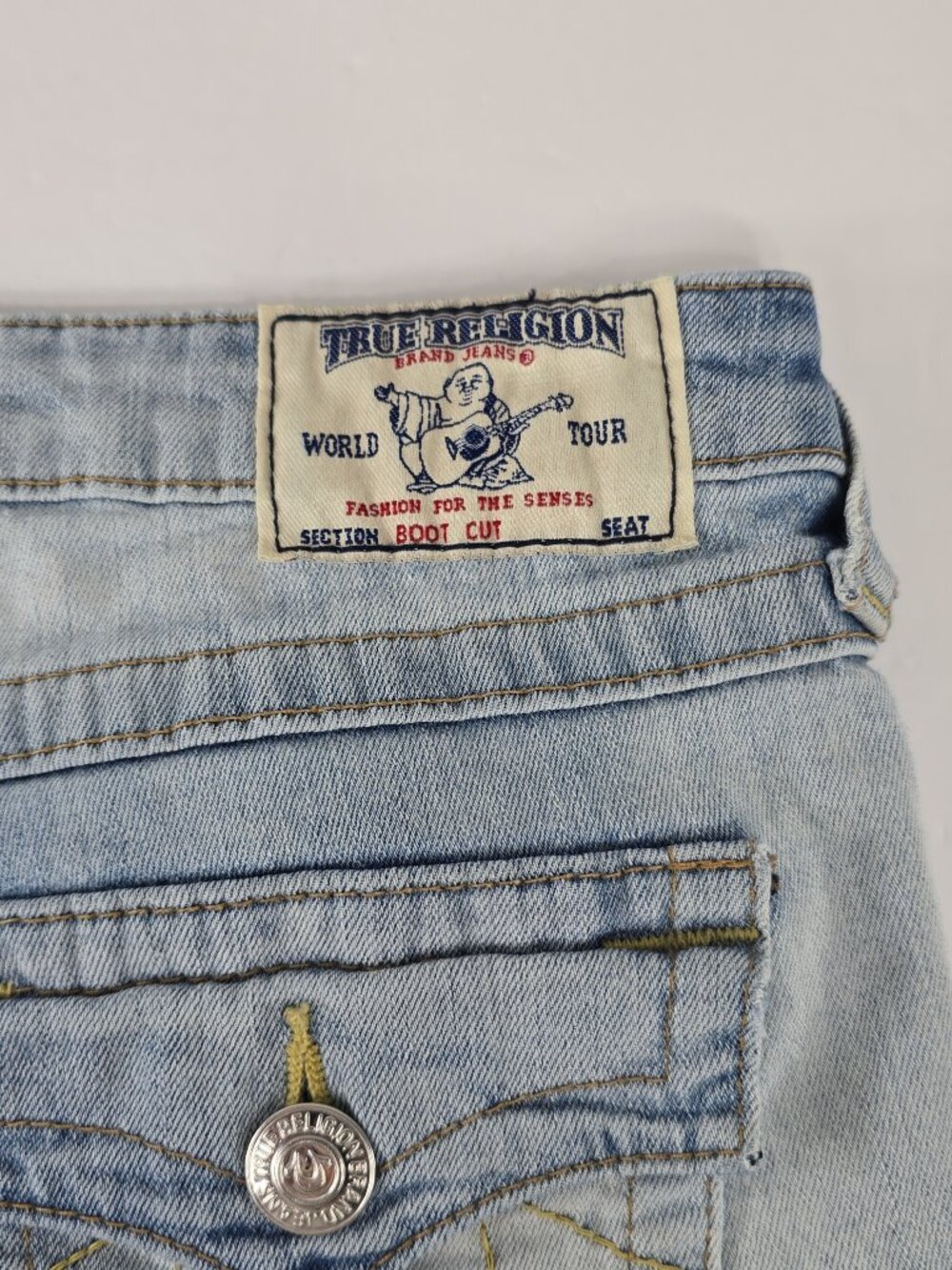 TRUE RELIGION Cutoff Jean Shorts Women’s SZ 27 Blue Denim LOW RISE 7.5in INSEAM - Picture 6 of 16